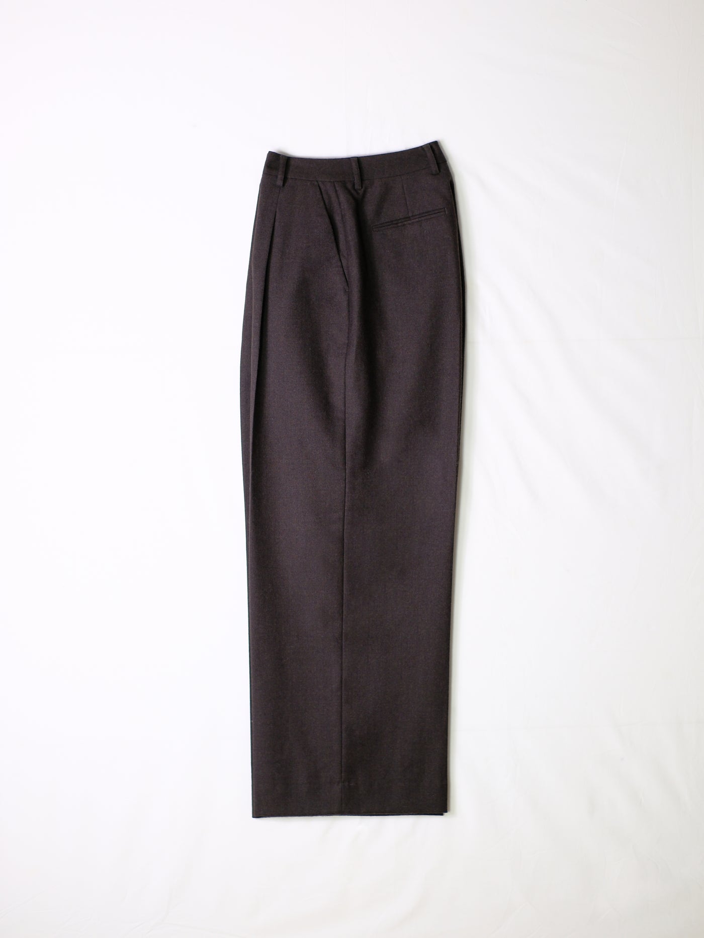 Single Pleat High Waist Trouser in Flannel - Midnight Brown