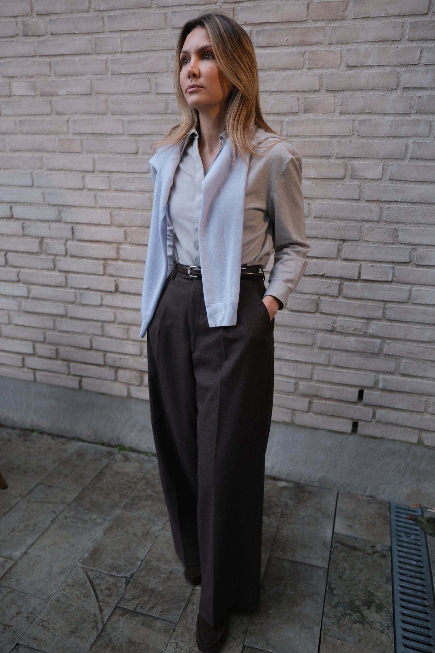 Single Pleat High Waist Trouser in Flannel - Midnight Brown