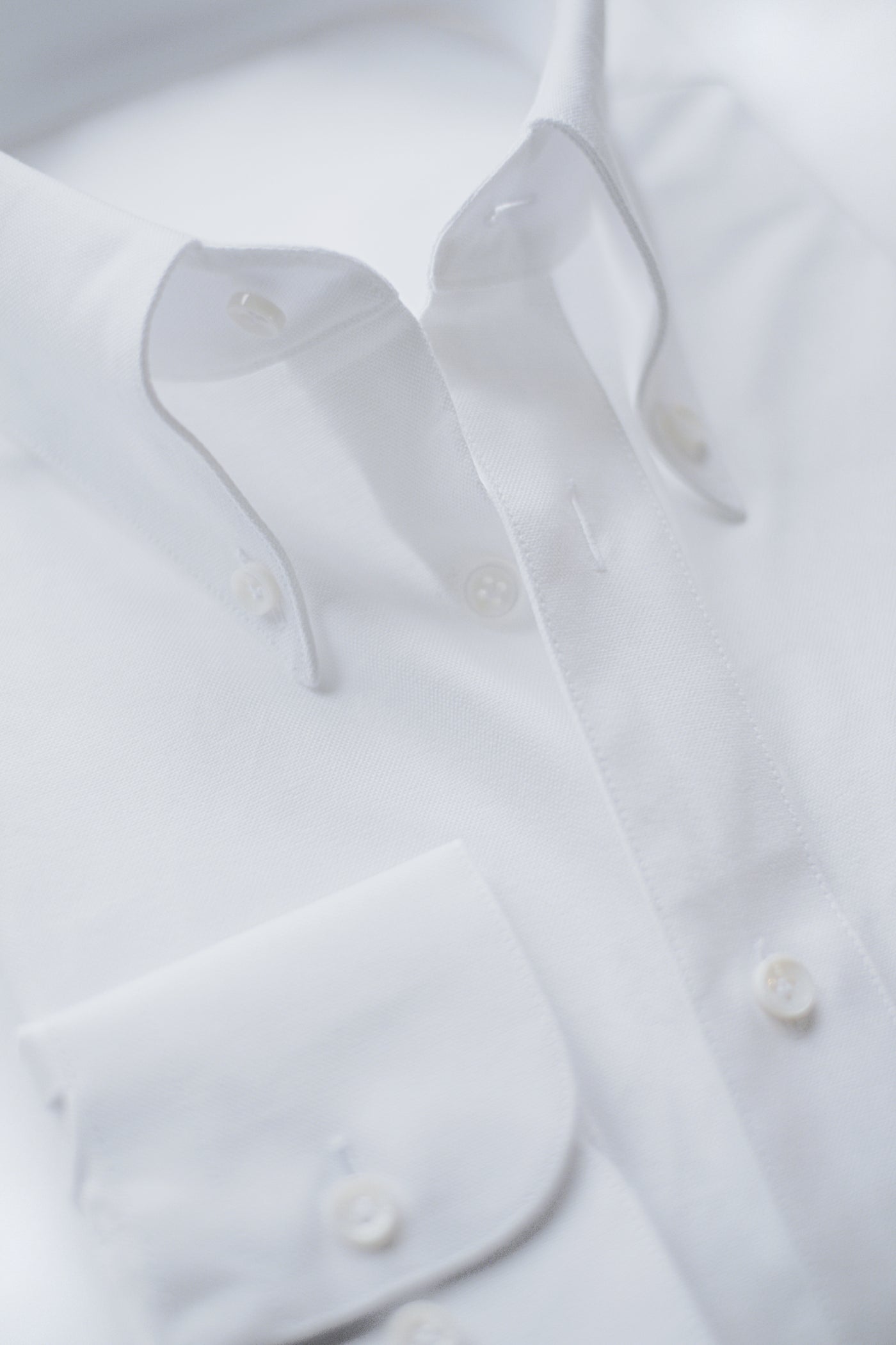 Classic Button Down Shirt in Oxford - White