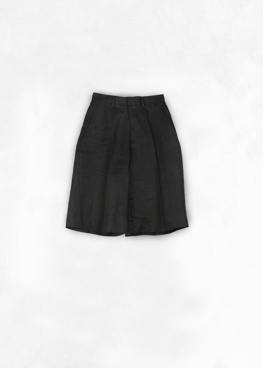 The A-Shape Short - Black